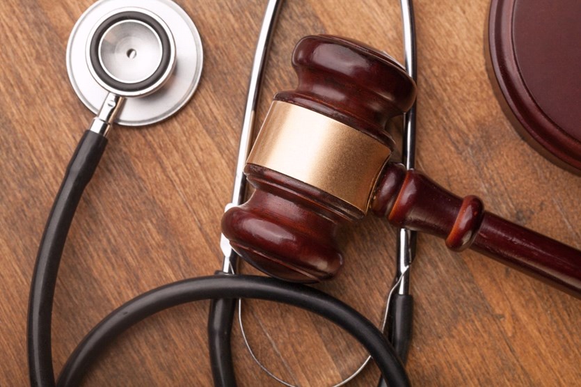 Кто такой медицинский юрист и как он вам поможет